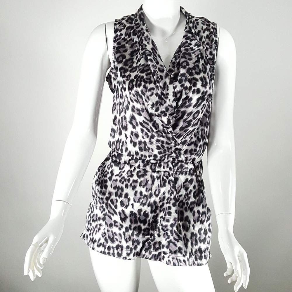 SLEEVELESS CHEETAH PRINT ROMPER SMALL